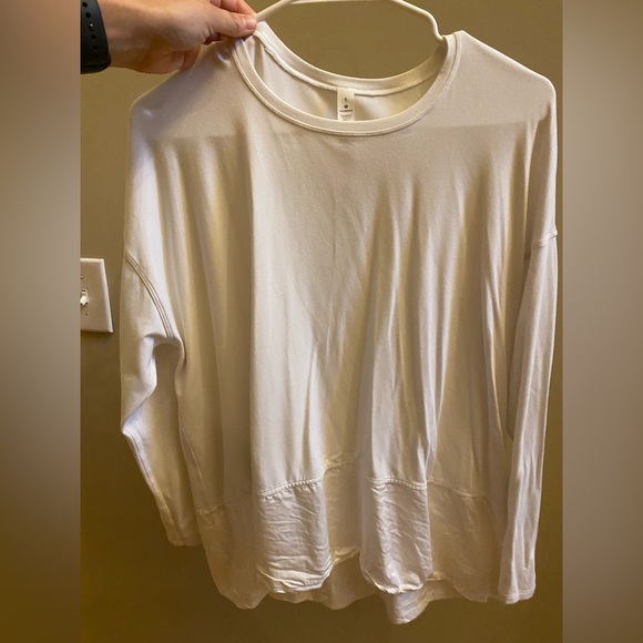 Lululemon - Picture 2 of 2